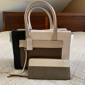 Women's Coach Leather Satchel Handbag & Matching Wallet